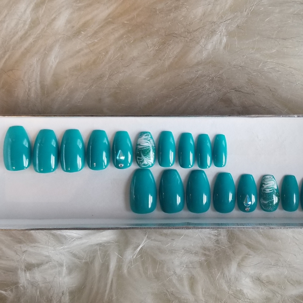 Pess on Nails-Teal We Meet Again - Picture 1 of 2